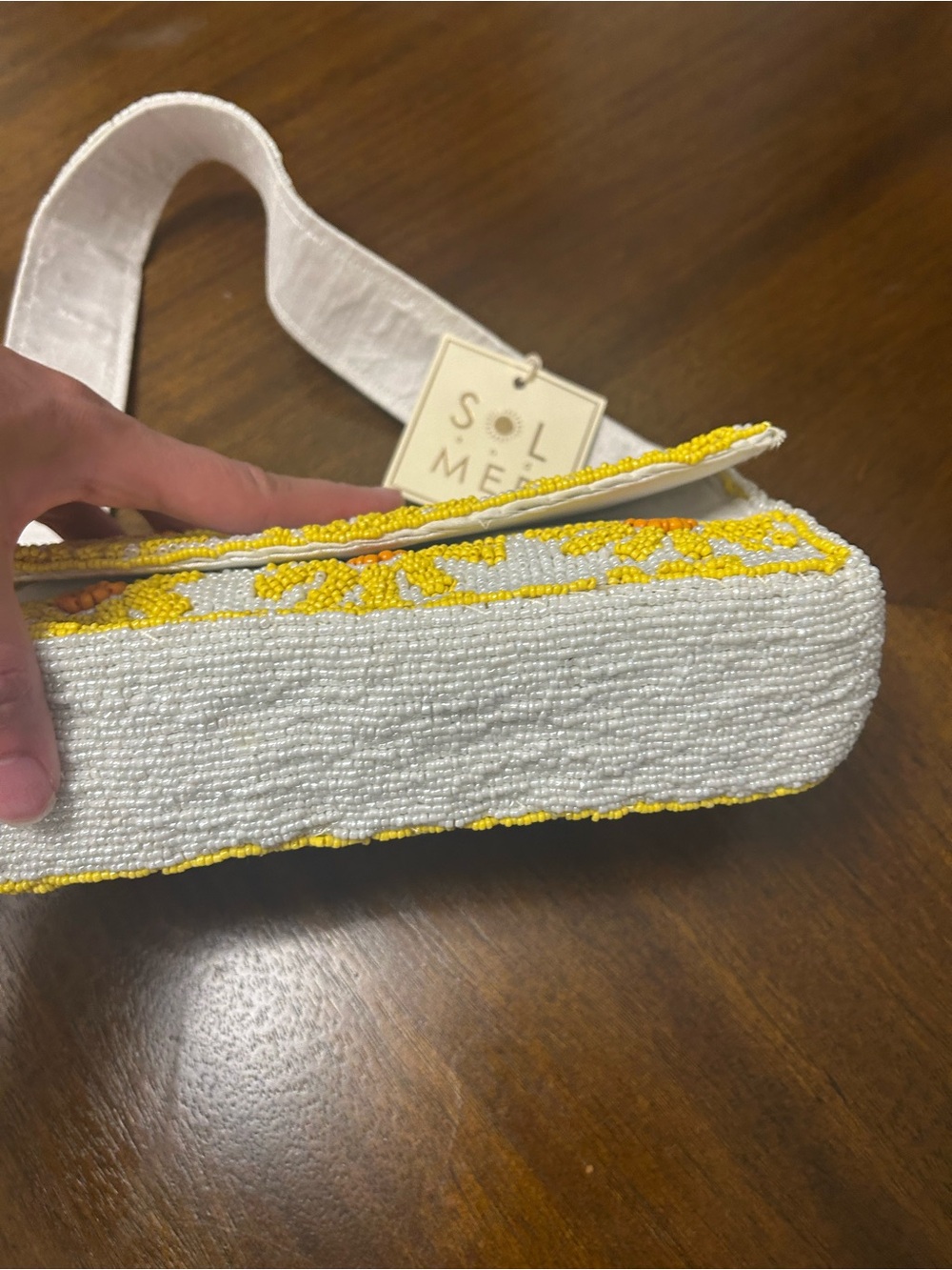 NWT SOL and MER Daisy 🌼 beaded handbag. - Picture 10 of 16